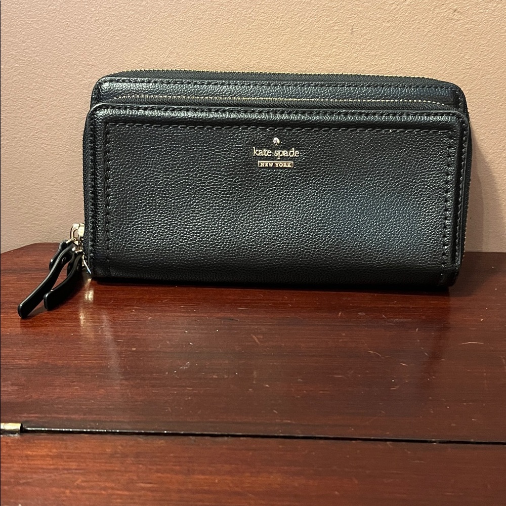 Kate Spade Anita Patterson Wristlet Wallet